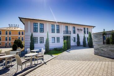 Boutique Hotel Ukus