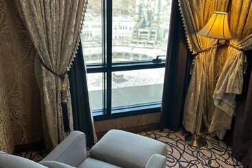 Al Safwah Hotel First Tower 1