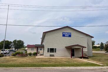 هتل Fergus Inn