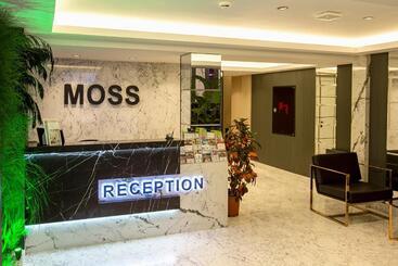 Moss Suites
