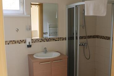 پانسیون Beach Guesthouse Lenkas