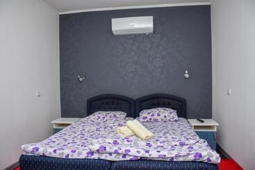 پانسیون Guest House Ceca