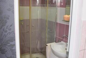 پانسیون Guest House Ceca