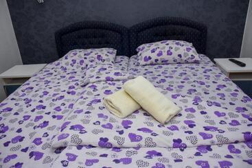 پانسیون Guest House Ceca