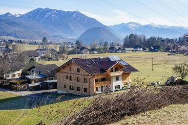 پانسیون Haus Am Wald