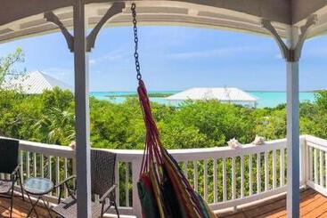 استراحتگاه Neptune Villas