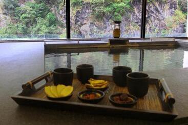استراحتگاه Silks Place Taroko
