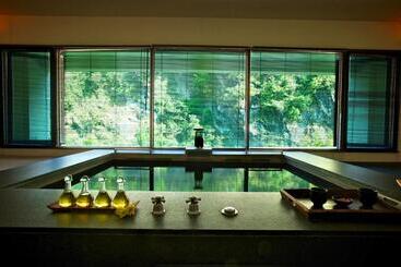 استراحتگاه Silks Place Taroko