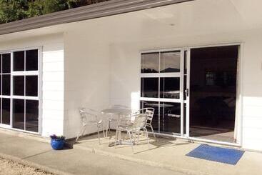 Te Mahia Bay Resort
