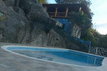 تختخواب و صبحانه Finca Hotel El Jazmín