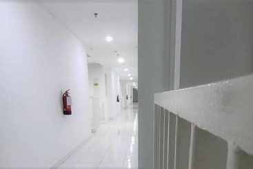 هتل Nature S Room @ Aeropolis