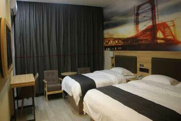 Thank Inn Plus Hotel Anhui Chizhou Jiuhuashan Scenic Area Yonghua Road