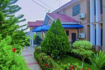 پانسیون Kiverly Guest House