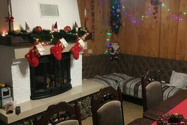 پانسیون Zorianyy Guest House
