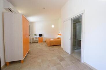 Podere San Luigi Residence
