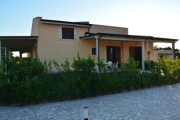 Podere San Luigi Residence