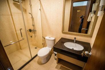 استراحتگاه Green Pearl Villa Ha Long