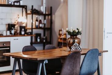 The Loft Lodge   Suiten
