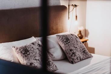 The Loft Lodge   Suiten