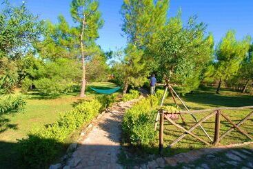 هتل Agriturismo Terra Di Pace