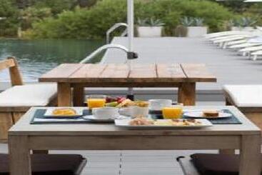 Anastasio Hotel & Beach Club