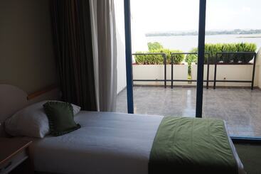 هتل Blue Nile Resort