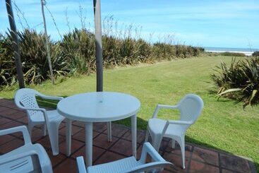 هتل Bungalows Costa Esmeralda