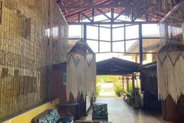 酒店 Pousada Canto De Itamambuca