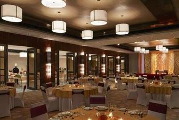 酒店 Courtyard By Marriott Bilaspur