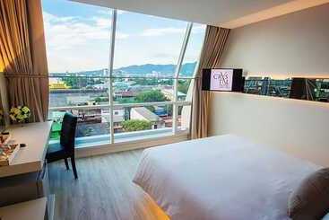 Crystal Hotel Hat Yai