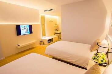 Crystal Hotel Hat Yai