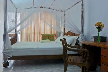 هتل Edelweiss Resort