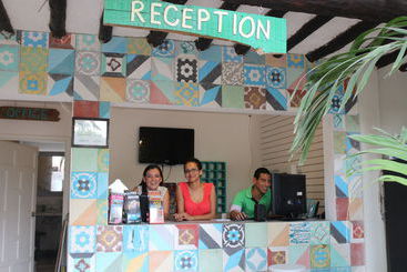 هتل Hostal Mx