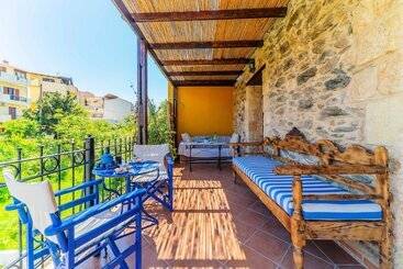 هتل Idili Traditional House