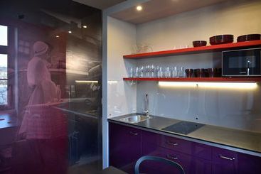 هتل La Gioia Grey Stylish Apartments
