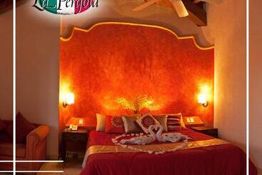 هتل Boutique La Pergola