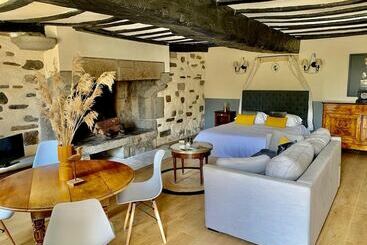 هتل Manoir De La Bégaudière