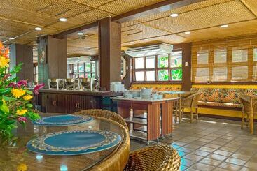 호텔 Nacional Inn Ubatuba   Praia Das Toninhas