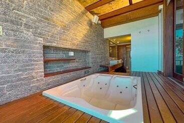 호텔 Nacional Inn Ubatuba   Praia Das Toninhas