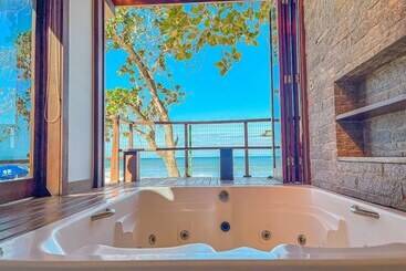 호텔 Nacional Inn Ubatuba   Praia Das Toninhas