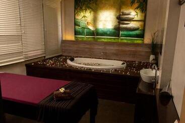 Terrace Green Hotel & Spa