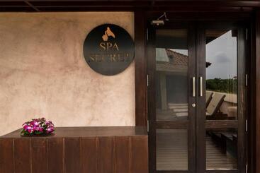 Terrace Green Hotel & Spa