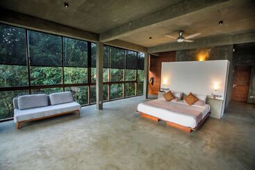 هتل Wild Grass Nature Resort