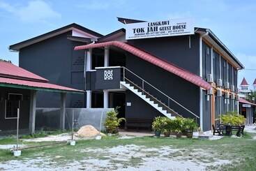 مُتل Langkawi Tok Jah Guest House Pantai Cenang