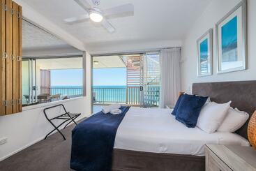 ツーリストアパートメント On The Beach Resort Bribie Island