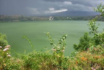 پانسیون Babogaya Lake Viewpoint Lodge