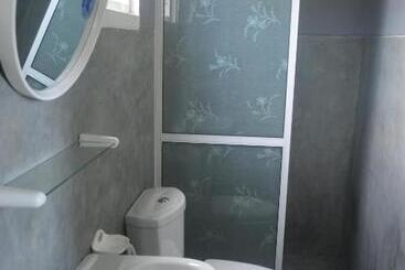 پانسیون Holiday Inn Unawatuna