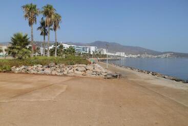 ریاض Dar Nador