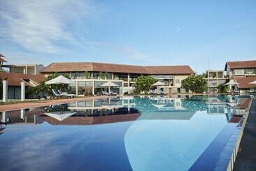 The Calm Resort & Spa