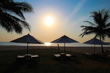 The Calm Resort & Spa